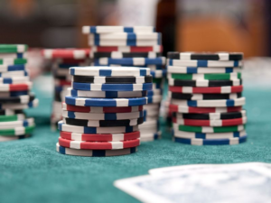 6 common mistakes made by Texas Hold’em Poker Beginners