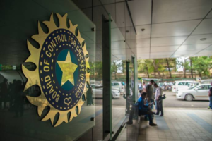 IPL 2020: medical team member of BCCI tested positive for Covid-19