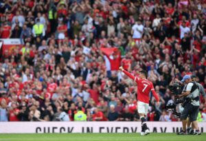 Cristiano Ronaldo’s mother with tears of joy at Old Trafford for his homecoming