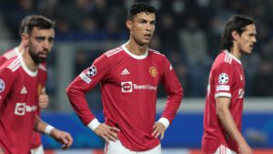 Manchester United’s problems with Cristiano Ronaldo have split the dressing room into two